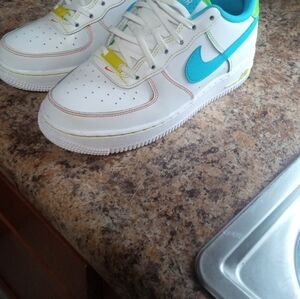 Women's Nike Air Force 1